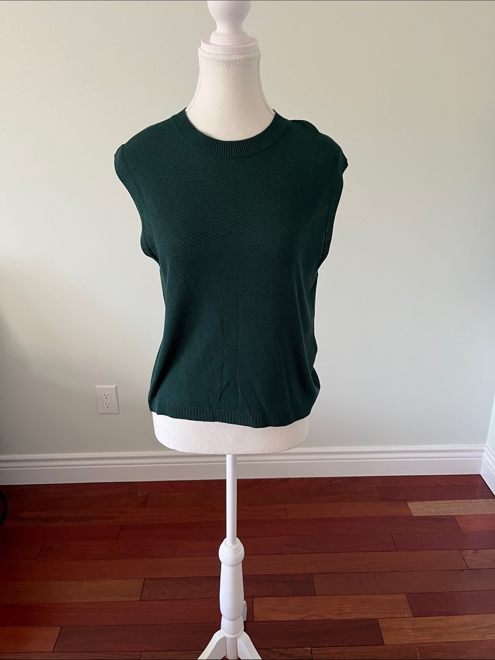 KOTN Knit Sleeveless Top - Dark Green